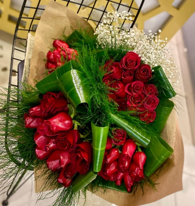  Antalya Çiçek Siparişi 101 Kırmızı Gül Buketi