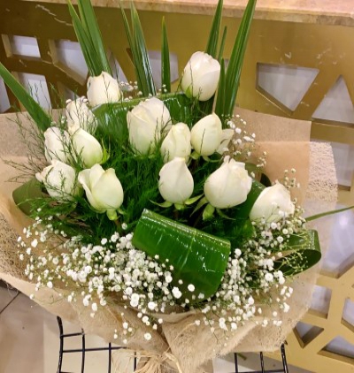 pembe ve beyaz gül buketi Çiçeği & Ürünü 13 Beyaz Gül Buket 